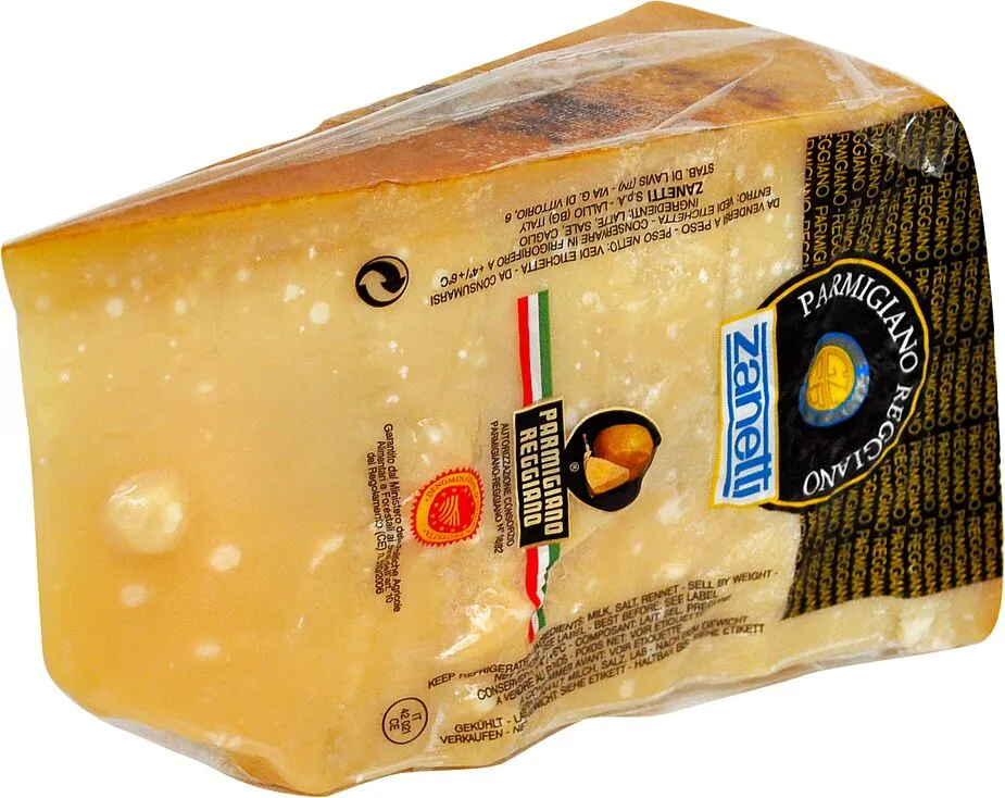 Parmesan cheese "Zanetti Parmegiano Reggiano"