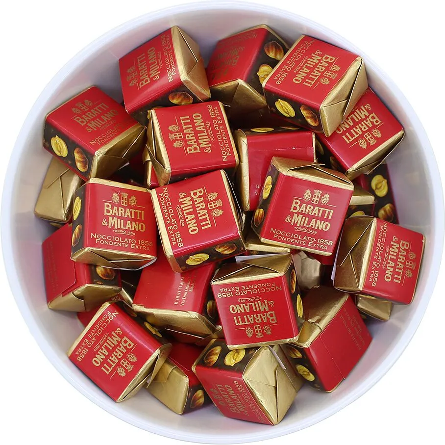 Chocolate candies "Baratti & Milano Pralina Noccialato"
