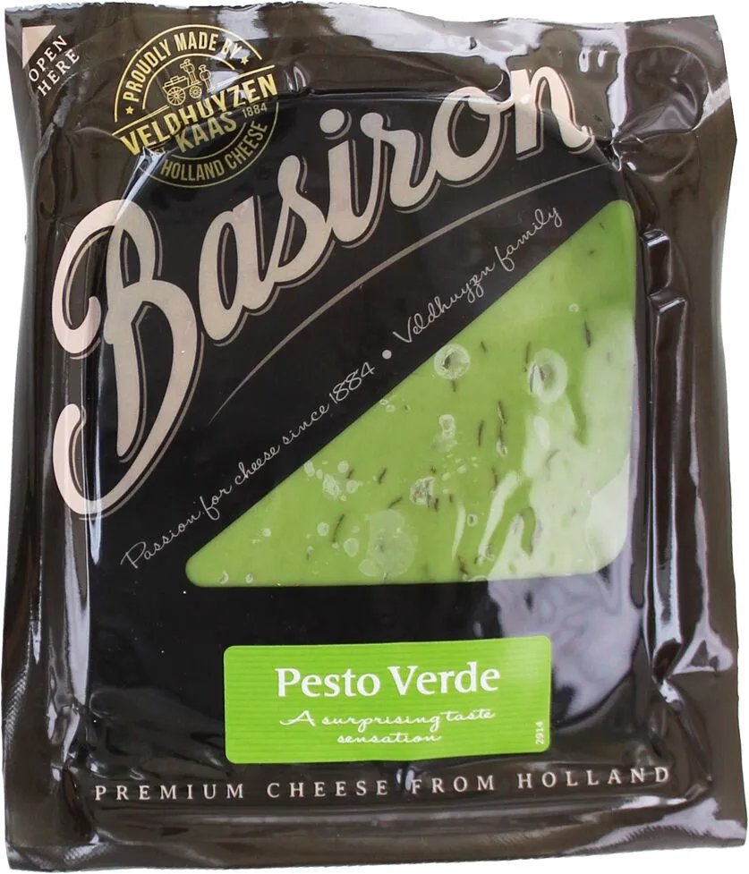 Sliced gouda cheese with pesto "Veldhuyzen Kaas Basiron Pesto Verde" 200g