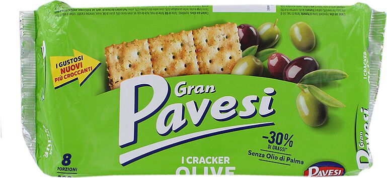 Crackers with olive 