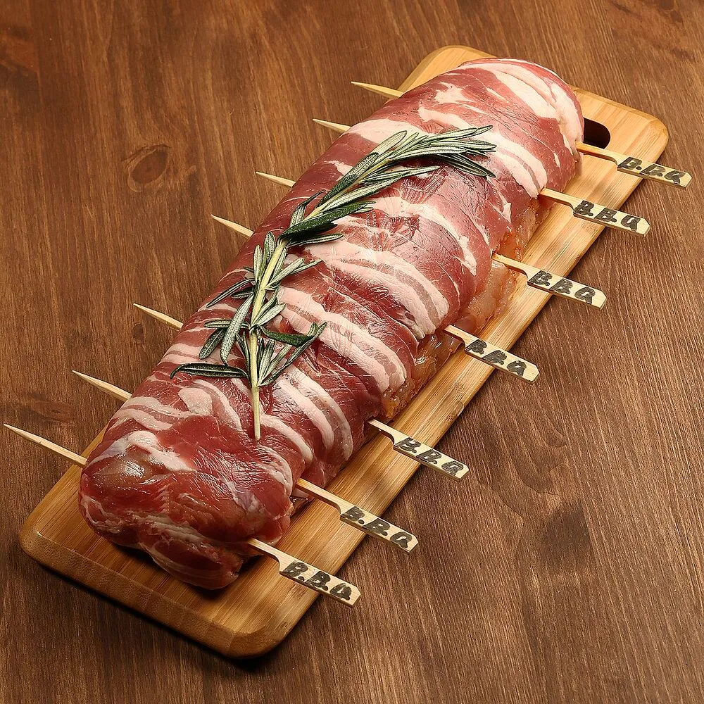 Seasoned chicken roll