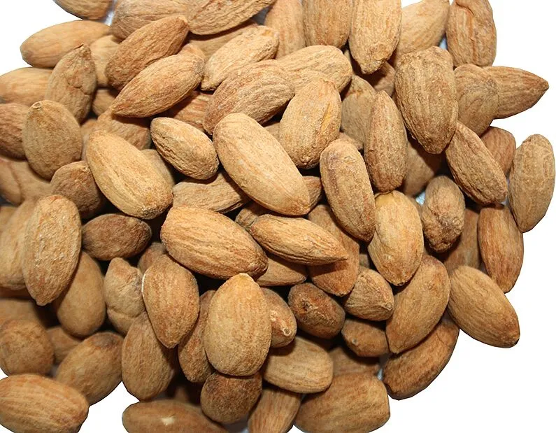 Salty almonds "Akrodria"