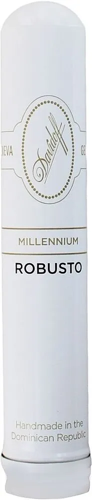 Cigar ''Davidoff Millennium Robusto''
