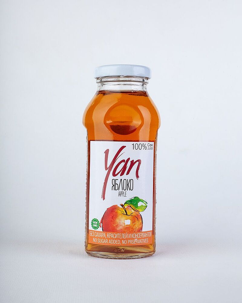Сок натуральный "Yan" 0.25л Яблоко