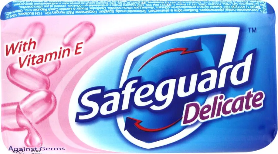 Antibacterial soap "Safeguard Delicate" 100g