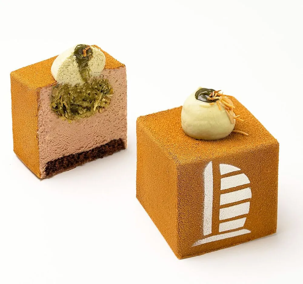 Թխվածք «SAS Sweet Դուբայ»
