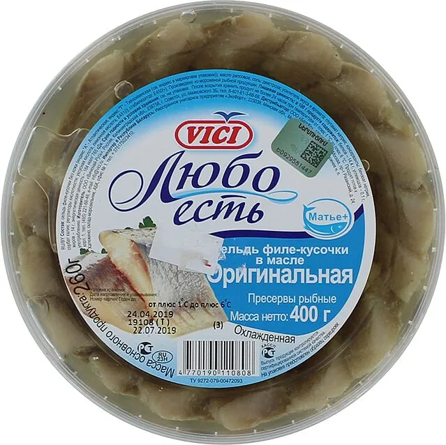 Herring in oil "Vici" 400г