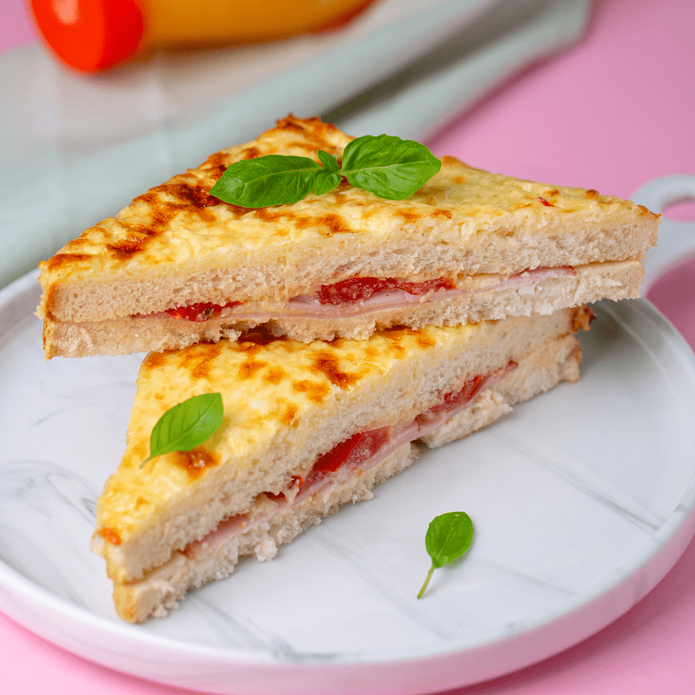 Sandwich with ham (Croque Monsieur) 1pcs