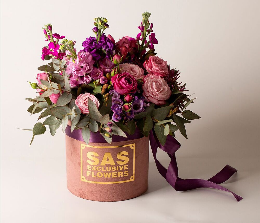 Exclusive composition SAS Flowers by Villani
