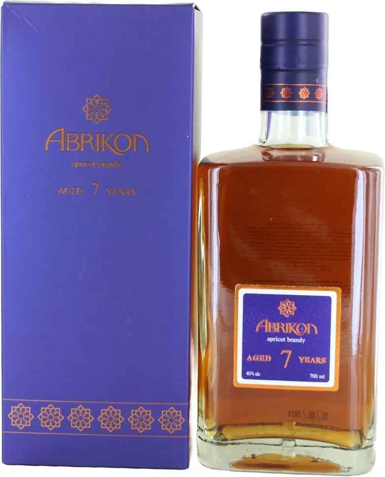 Apricot brandy "Abrikon" 0.7l

