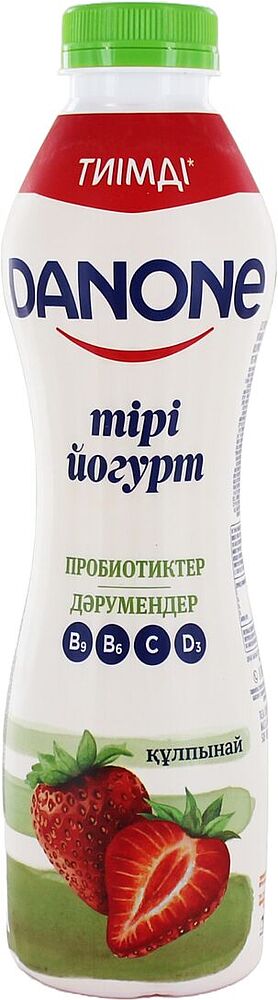 Йогурт питьевой с клубникой "Danone" 670г, жирность: 1.2%