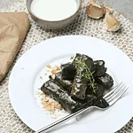 Դոլմա խաղողի տերևներով 1 հատ