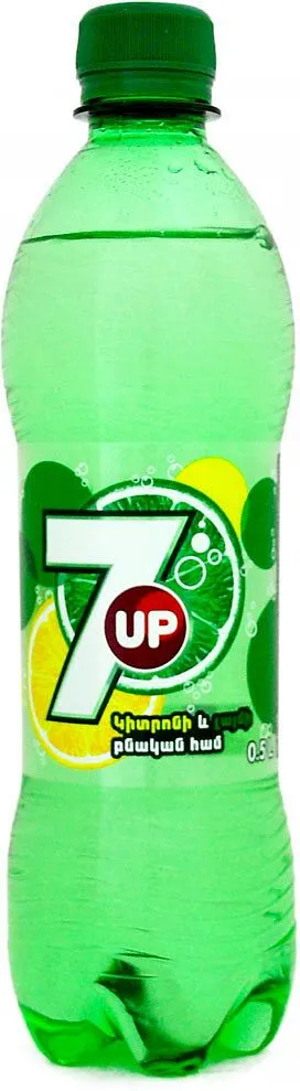 Освежающий газированный напиток "7up" 0.5л Лимон и лайм