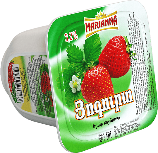 Yoghurt with strawberry 