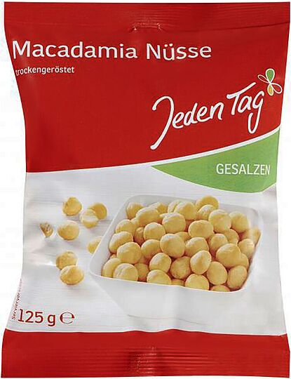Roasted macadamia nuts 