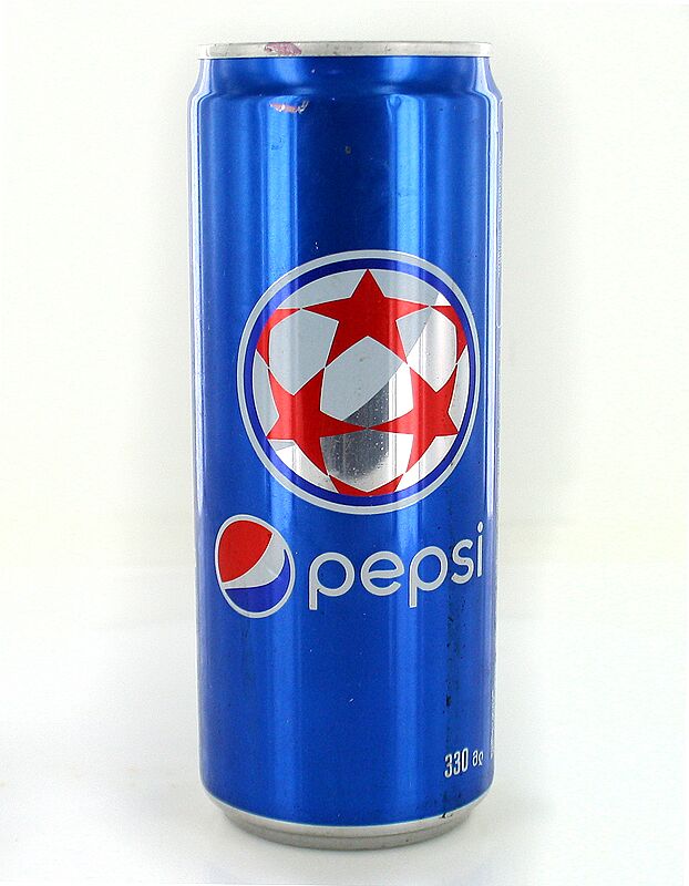 Освежающий газированный напиток "Pepsi" 0.33л 