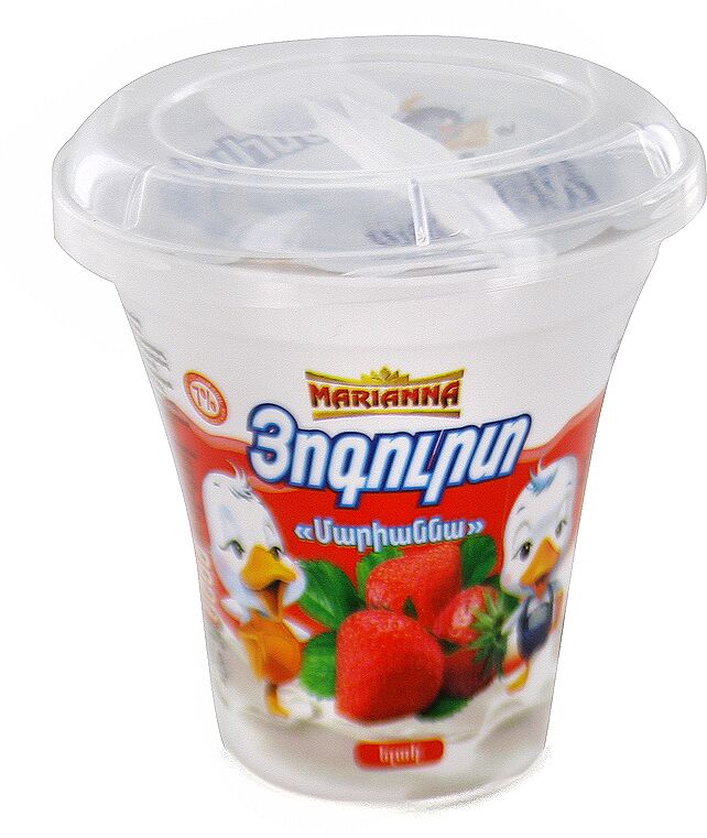 Yogurt of strawberry 
