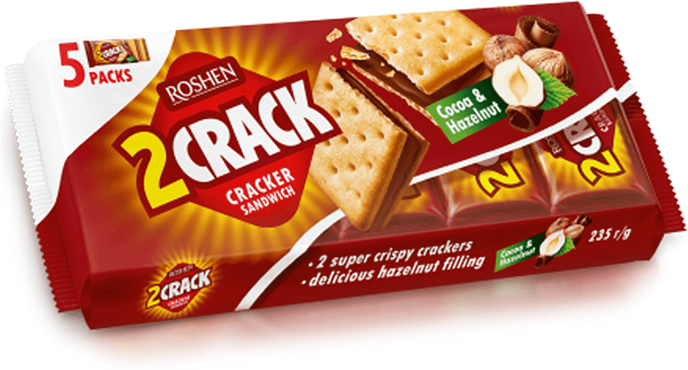 Crackers with cocoa-hazelnut filling 