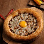 Пиде с бараниной и яйцами